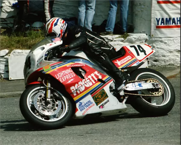 Chris Crew (Yamaha) 1991 Senior TT