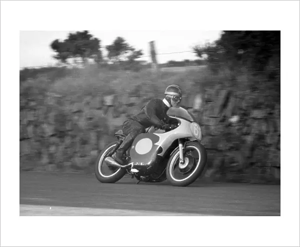 Harry Reynolds (AJS) 1962 Junior Manx Grand Prix practice