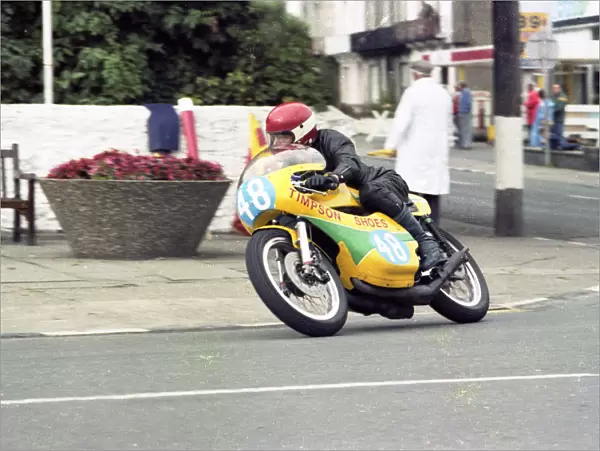 Bob Taylor (Yamaha) 1982 Junior Manx Grand Prix