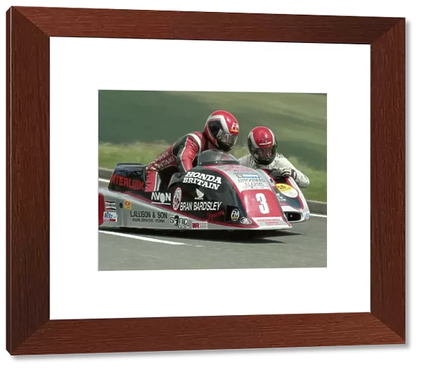 Mick Boddice & Dave Wells (Ireson Honda) 1990 Sidecar TT