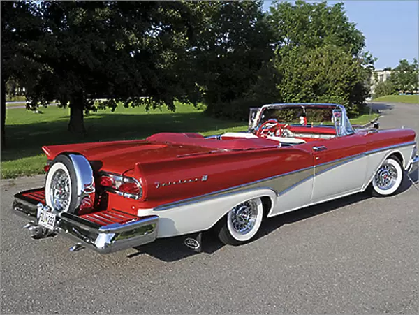 Ford Fairlane 500 Convertible 1958 Red & white