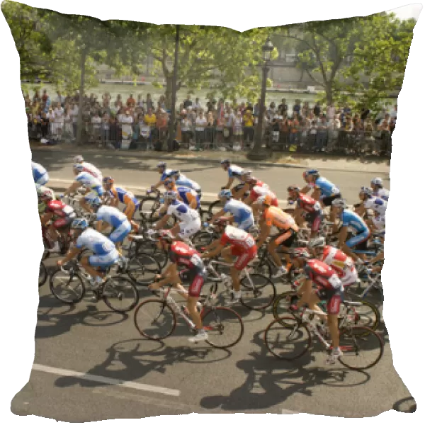 Thousands line the Quai des Tuileries to welcome the peloton in the Tour de France