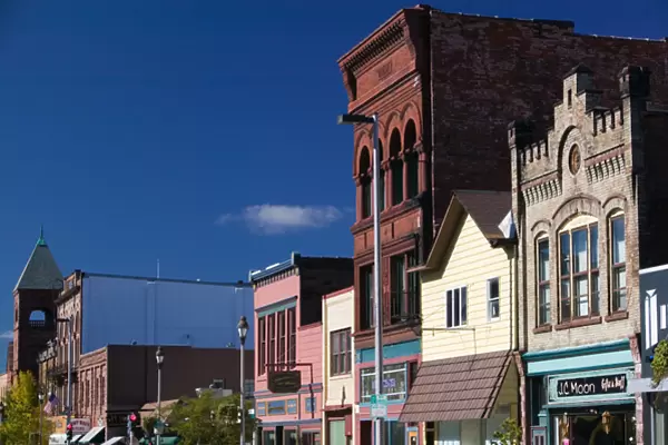 USA-WISCONSIN-Ashland: Lake Superior Shore- Buildings along Main Street
