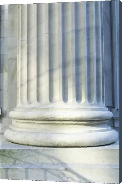 USA, Georgia, Savannah, historic district, Christ Church column detail