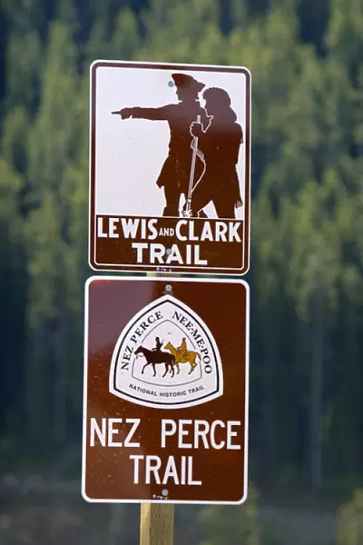Road sign showing the Lewis and Clark Trail and the Nez Perce Trail in Idaho