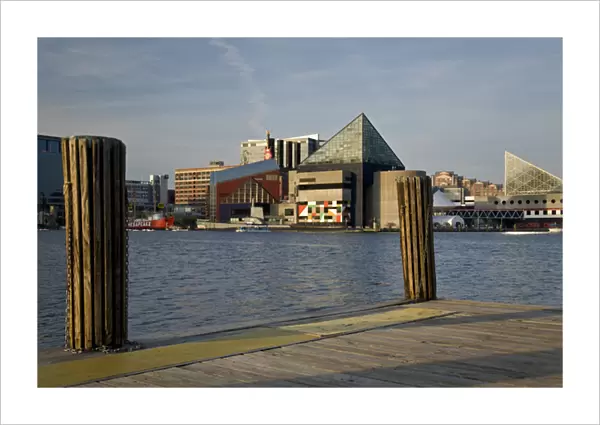 USA, Maryland, MD, Baltimore. Baltimores National Aquarium as seen from across