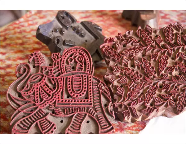 Asia, India, Rajasthan, Jaipur, stenciled print making on bolts of cotton cloth