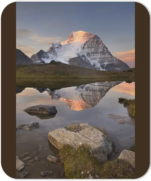 Canada, British Columbia. Sunrise over Mount Robson, highest mountain in the Canadian