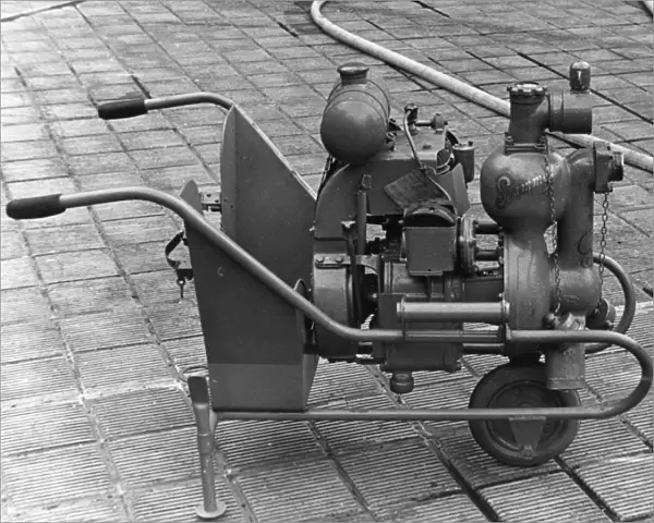 Scammell 45 gallon water pump, WW2