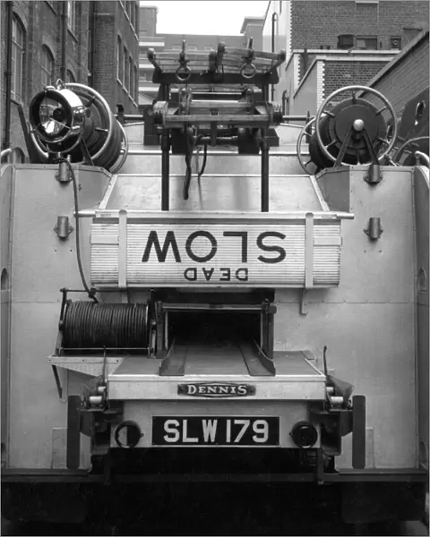 LFB Dennis F101 appliance with hose ramps