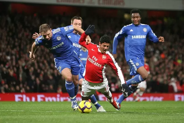 Carlos Vela (Arsenal) Branislav Ivanovic (Chelsea). Arsenal 0: 3 Chelsea