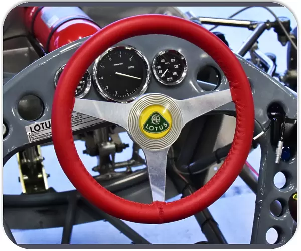 CM16 8583mr Red steering wheel, Lee Penson, Lotus 51