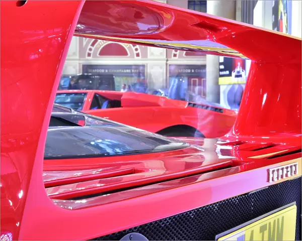 CM17 0070 Ferrari F40, Lamborghini Coutach