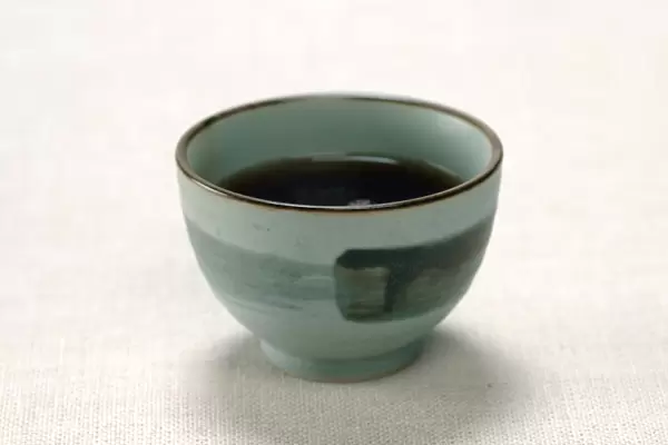 Tea cup, close-up