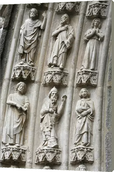 Saint-Samson cathedral porch detail (14th century)