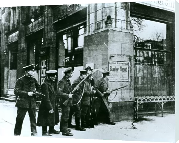 Spartakist uprising in Berlin, 20 November 1918