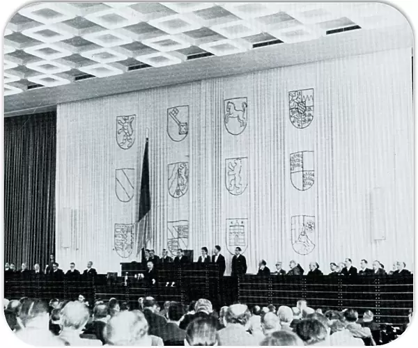 Session of German Parliament, 1949