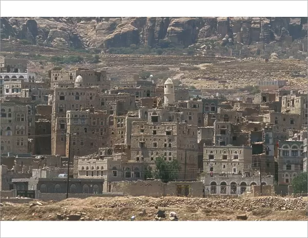 Yemen, Hadramawt, Shibam, town of mud brick houses