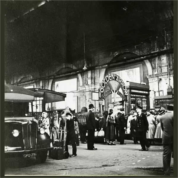 London Victoria station, South Eastern & Chatham Railway