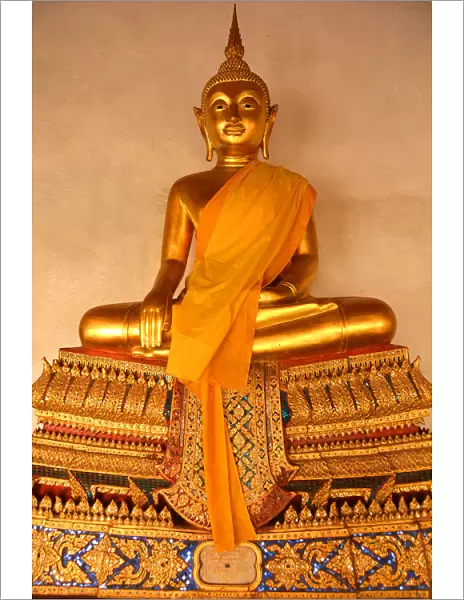 Buddha in Wat Mahathat, Bangkok