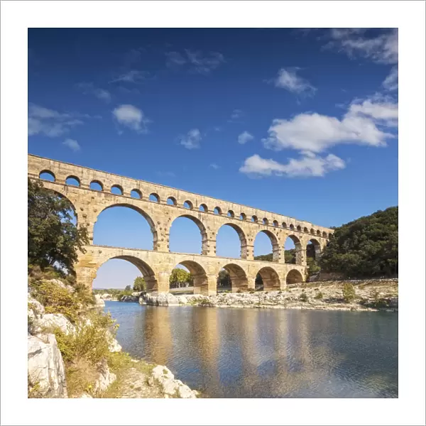 Pont du Gard, 2000 year old Roman Aquaduct, Vers-Pont-du-Gard, Languedoc-Roussillon, France