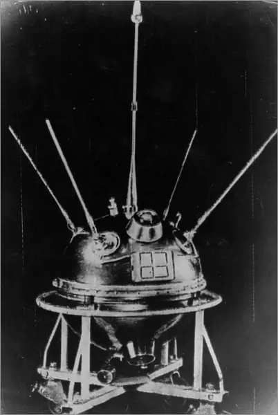 Lutnik 1. 13th January 1959: Satellite Lutnik 1 on a wheeled dolly, aerials extended
