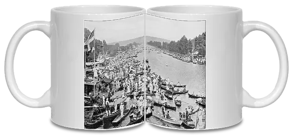 Antique black and white photograph of England and Wales: Henley Regatta