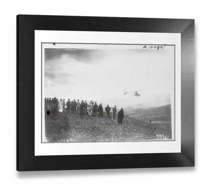 Framed Print : Print of Spectators Watching a Motorless Glider in Flight Framed Print : Print of Spectators Watching a Motorless Glider in Flight