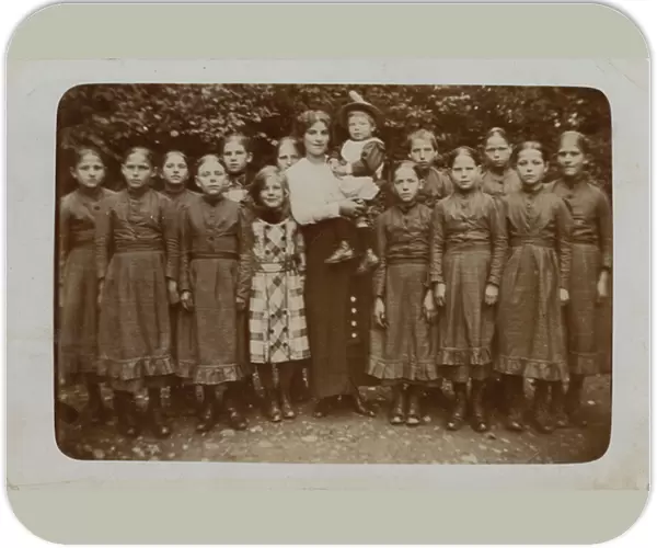Group of presumably orphans, possibly Barnardos children (b  /  w photo)