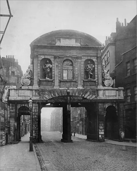 Temple Bar, c. 1878 (b  /  w photo)