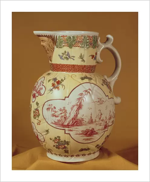 Worcester Dr. Wall yellow ground cabbage leaf mask jug