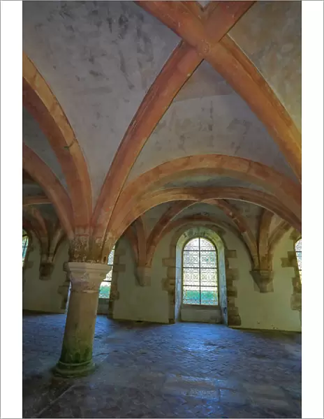 Abbey of Fontenay. Common room by the cloister (photography)