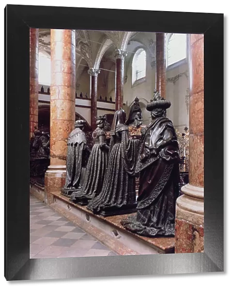 Tomb of Maximilian I (1459-1519) view of four bronze figures of mourners, possibly ancestors, relatives or contempories, the design attributed to Gilg Sesselschreiber, 16th century (photo) (see also 1031, 1033, 68696-97)
