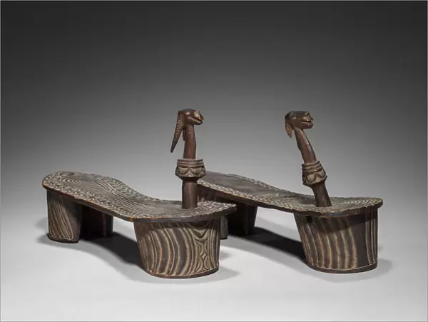 Patten-type Shoes Pegs 1800s Africa Central Africa
