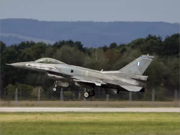 A Hellenic Air Force F-16C Block 52 taking off