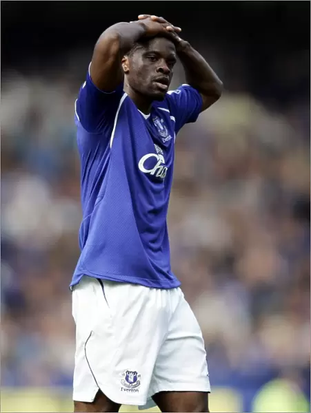 Everton's Saha Disappointed After Missing Goal vs. Liverpool