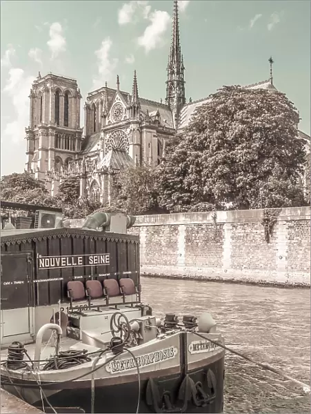 PARIS Notre-Dame and River Seine | urban vintage style