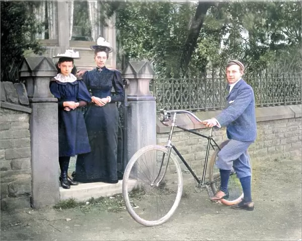 Sheffielders at leisure, 1890s