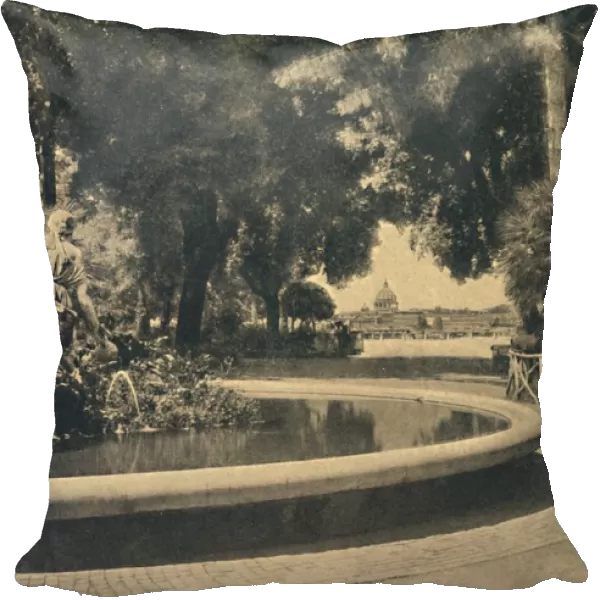 Roma - The Pincio Park. Fountain of Moses, saved from the waters (by Brazza), 1910
