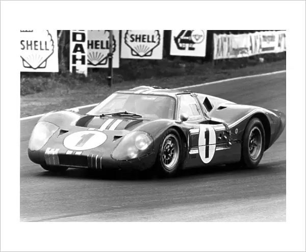 1967 Le Mans 24 Hours Dan Gurney  /  A. J. Foyt GT40 Ref: 550C#15 World Copyright