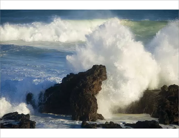 USA, Hawaii Islands, Maui, Big Winter Surf Crashing On Rocks; Ho okipa