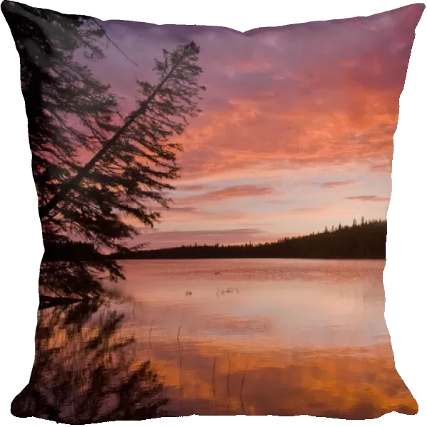 Glad Lake at sunset, Duck Mountain Provincial Park, Manitoba, Canada