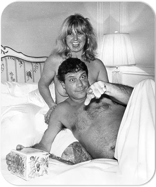 Elizabeth Ewall with Oliver Reed in Bed
