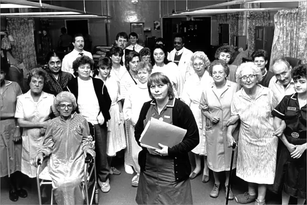 The last doctors, nurses and patients prepare for the move from Whitley Hospital