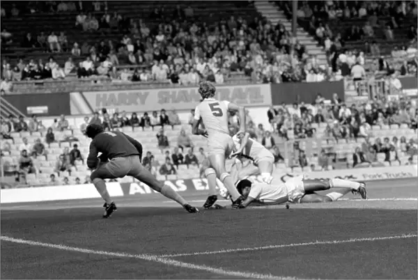Coventry 4 v. Leeds United 0. September 1981 MF03-09