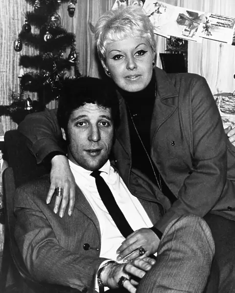Singer Tom Jones spends Christmas at home in Wales with wife Melinda after hearing that