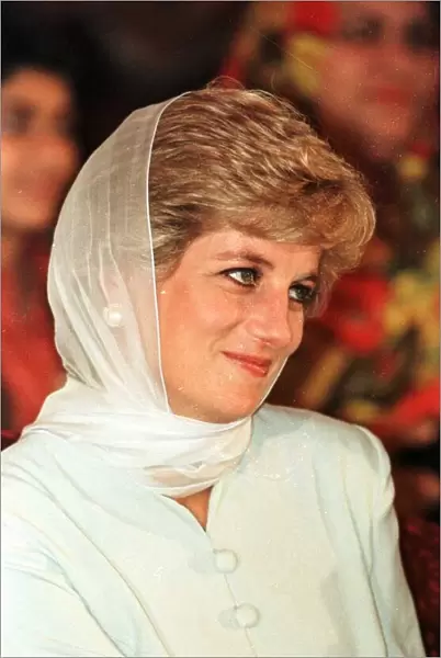 Diana, Princess of Wales, pictured during a visit to the Shaukat Khanum Memorial Hospital