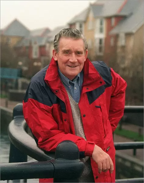 Bryan Mosley Actor December 98 Who plays Alf Roberts in Coronation street