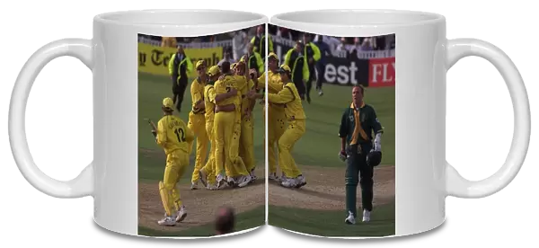 Australia cricket team celebrate Cricket World Cup 1999 as Allan Donald walks off