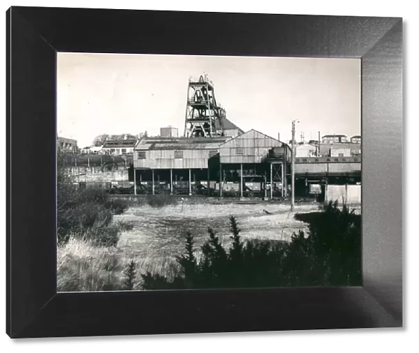Winding gear at the closed Byermoor Colliery site. February 1968